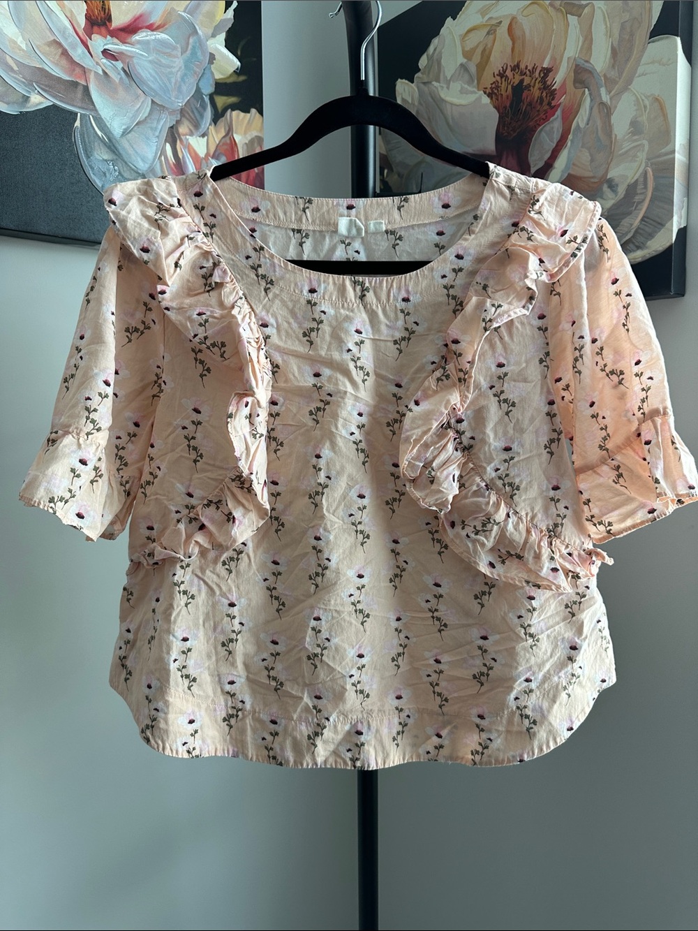 GAP Peach Floral Ruffle Short Sleeve Blouse